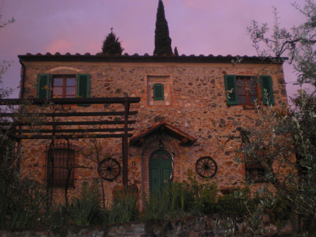 Bed and Breakfast Casa Della Madonna à Montaione Extérieur photo